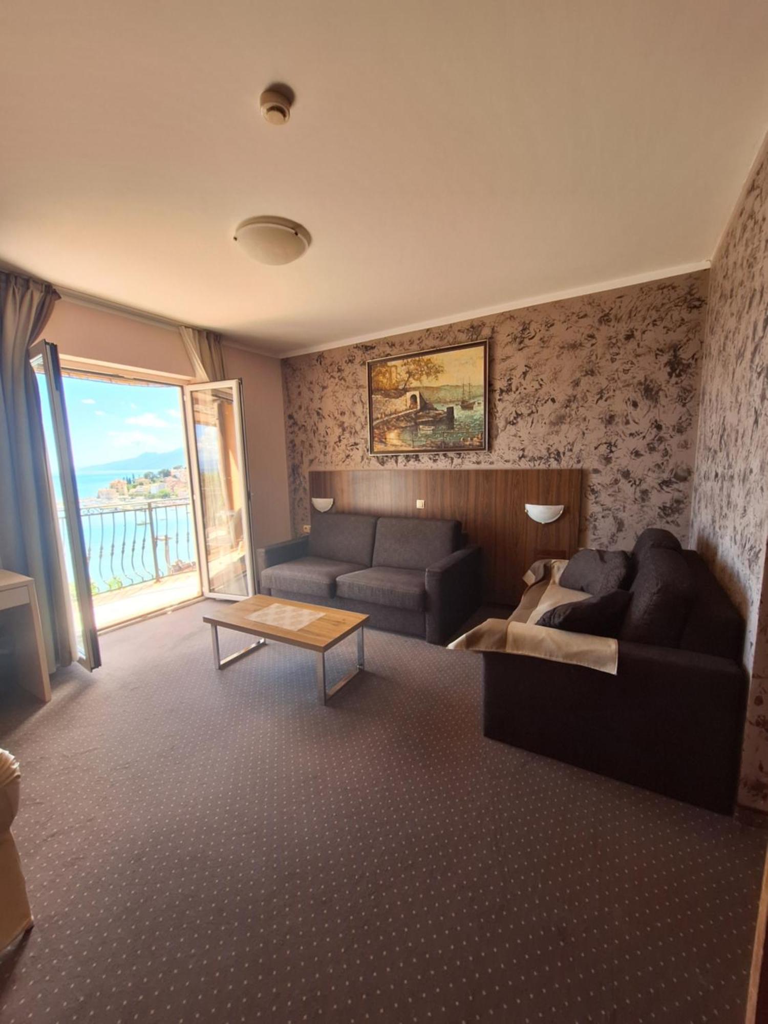 Villa Volosko With Private Parking And Breakfast,Seaview Exterior foto